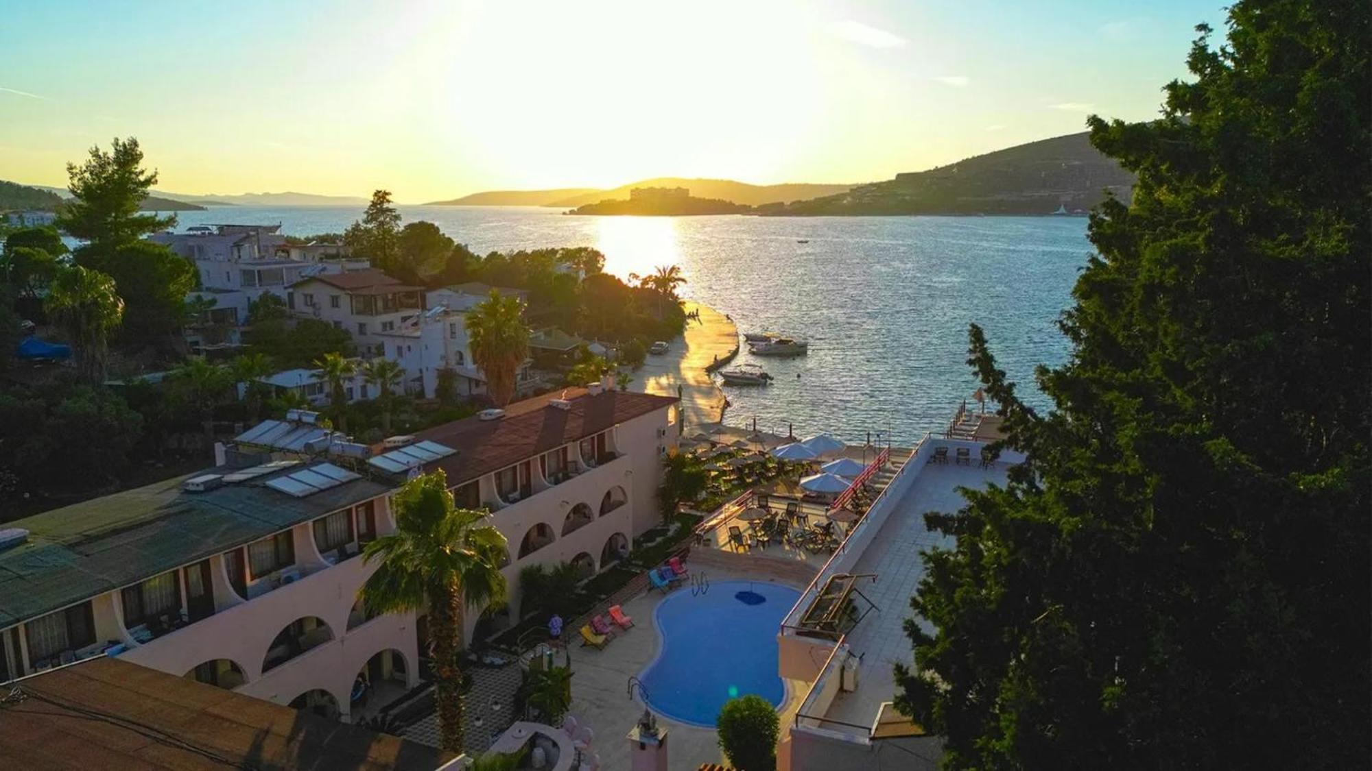 Club Aquarium Hotel & Spa Guvercinlik  Exterior foto
