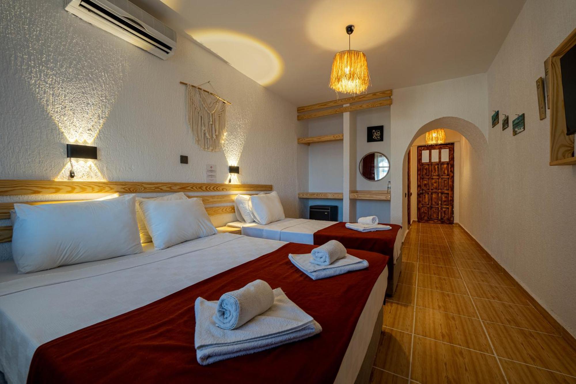 Club Aquarium Hotel & Spa Guvercinlik  Exterior foto